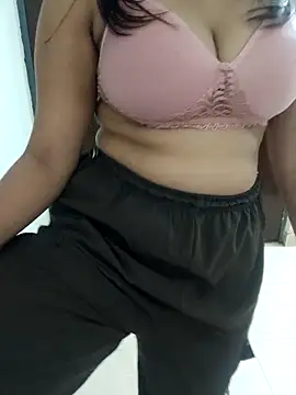 kajal gupta1 online show from December 21, 2025, 11:34 pm