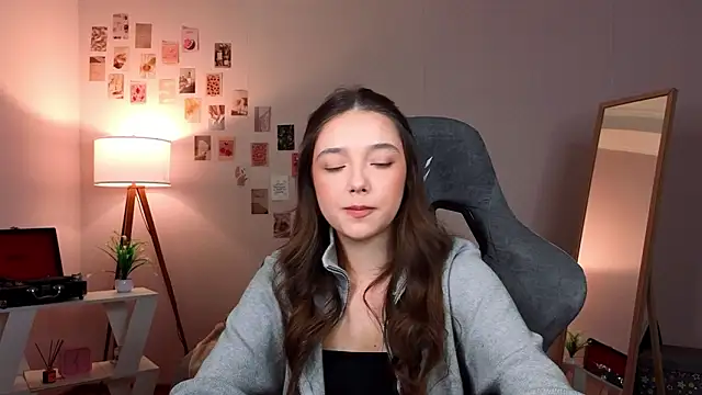 Vexorine online show from February 3, 2026, 7:30 pm