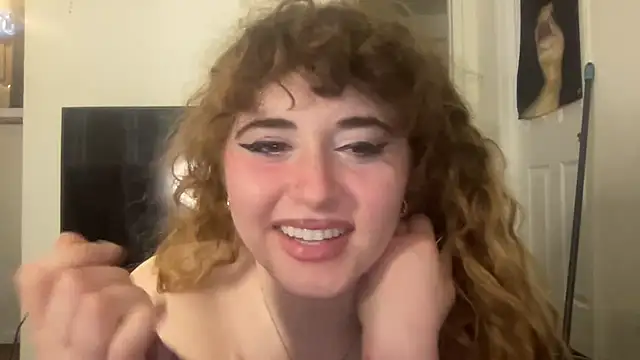 ariapeachy online show from December 13, 2025, 7:53 pm