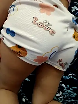 Noraaaax online show from April 23, 2026, 10:36 am