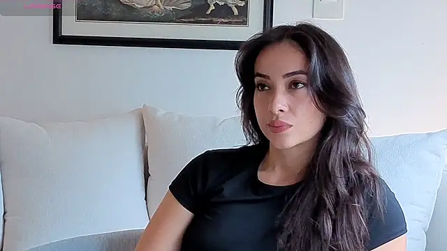 IsabellaSandoval online show from August 4, 2026, 8:55 pm