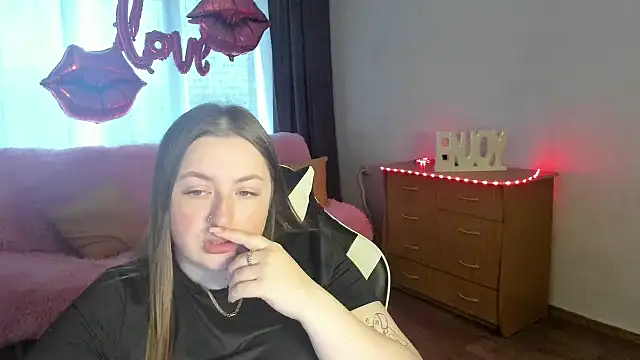 GirlPlayer online show from May 7, 2026, 9:58 am