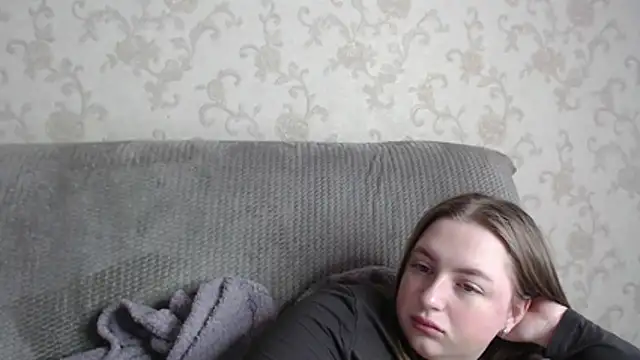 GirlPlayer online show from May 9, 2026, 3:23 am