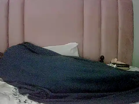 Snapshot of Cherrydollx chatting on March 16, 2026, 5:44 am Cherrydollx online show from March 16, 2026, 5:44 am