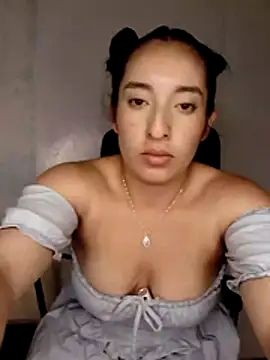 Snapshot of kira-stormm chatting on June 29, 2026, 9:59 am kira-stormm online show from June 29, 2026, 9:59 am