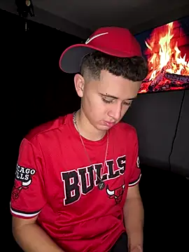 Abrahanm1 online show from November 23, 2025, 5:51 am