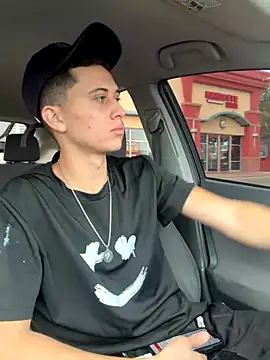 Abrahanm1 online show from November 28, 2025, 7:16 pm