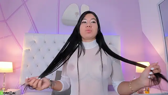 lunaa hart online show from January 15, 2026, 8:01 pm