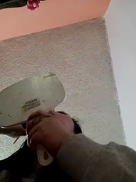 Venus 22 online show from December 14, 2025, 9:19 pm