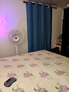 mila curvy online show from March 20, 2026, 6:29 am