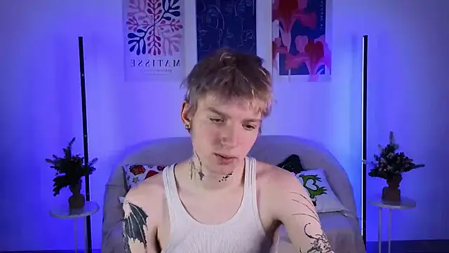 TRAVIS CLAS online show from December 5, 2025, 8:27 pm