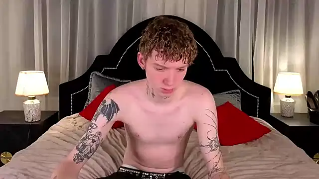 TRAVIS CLAS online show from December 15, 2025, 8:35 pm