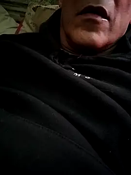 Snapshot of Aleko590 chatting on May 7, 2026, 8:14 pm Aleko590 online show from May 7, 2026, 8:14 pm