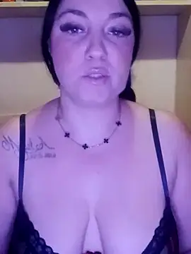 Vannesitta online show from February 1, 2026, 7:12 pm