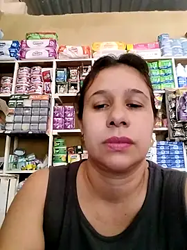 MIA-LARIOS online show from May 3, 2026, 2:12 pm