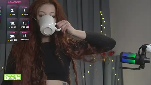 caty cuddly online show from January 6, 2026, 9:50 pm