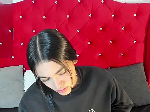 kylie1 ls online show from February 4, 2026, 3:23 am