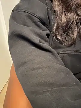 TBunny99 online show from December 20, 2025, 10:28 pm