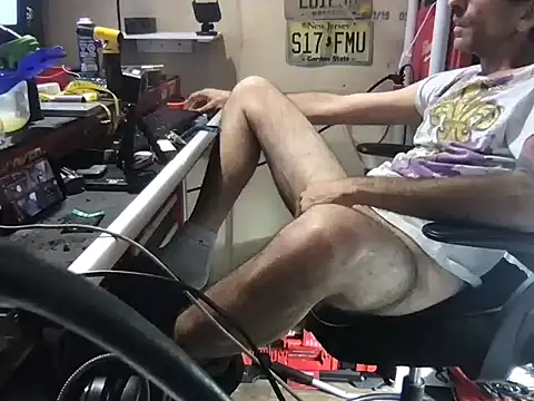 SinlessFreedom7 online show from February 25, 2026, 11:03 pm