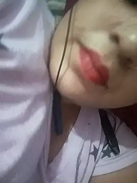 Priya 089 online show from April 24, 2026, 5:32 am