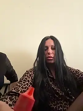 VaryaRose online show from December 2, 2025, 6:08 am