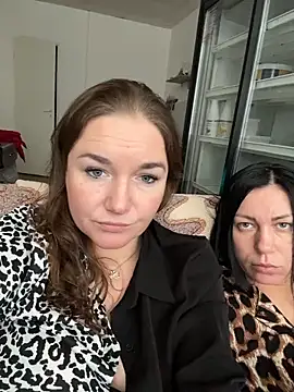 VaryaRose online show from December 20, 2025, 5:58 am