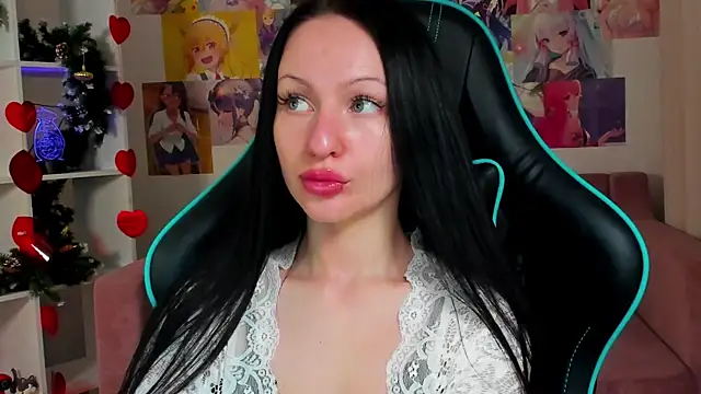 NaomiBlakes online show from December 19, 2025, 5:36 am