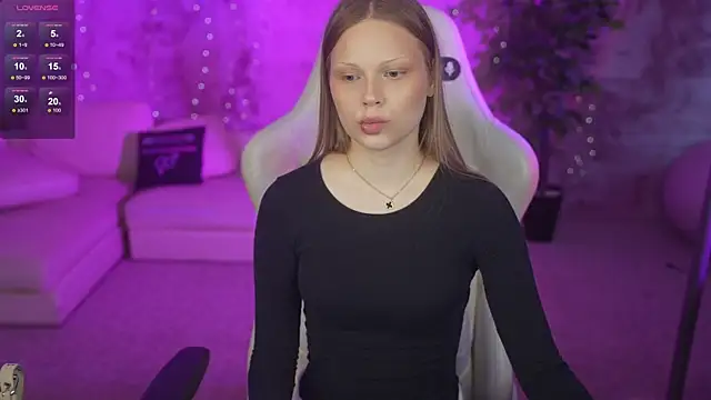 Charlotte Dreams online show from July 12, 2026, 2:52 pm