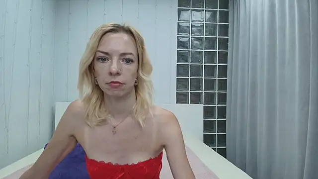 Brightly Heizer online show from June 18, 2026, 12:22 am