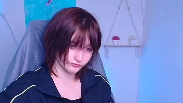 Alice Wonderme online show from January 11, 2026, 12:32 pm