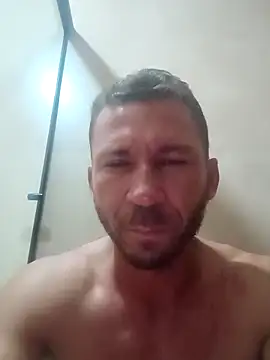 RobertoLuiz84 online show from February 22, 2026, 12:56 am