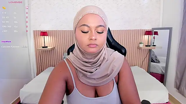 jasmyne anbar online show from February 3, 2026, 9:09 pm