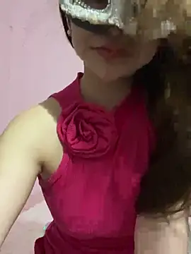 Queen-of-Love online show from July 23, 2026, 7:28 am