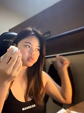 Snapshot of Toffee-00 chatting on March 15, 2026, 6:30 am Toffee-00 online show from March 15, 2026, 6:30 am