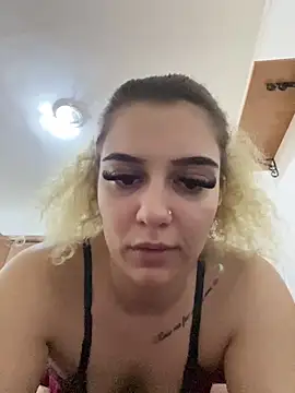 CrazyJessika online show from April 23, 2026, 10:47 am