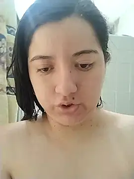 Chaparrita13 online show from January 7, 2026, 5:48 pm