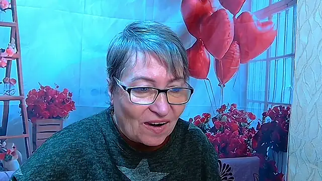 Snapshot of OlgaLuck chatting on April 17, 2026, 5:32 am OlgaLuck online show from April 17, 2026, 5:32 am
