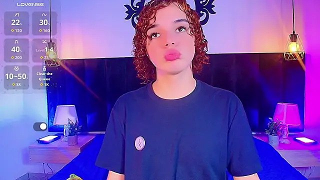 Skyee angel online show from June 5, 2026, 7:19 pm