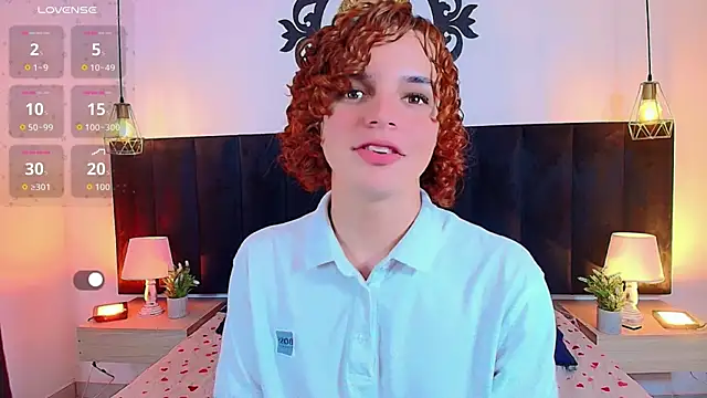 Skyee angel online show from June 12, 2026, 7:35 pm