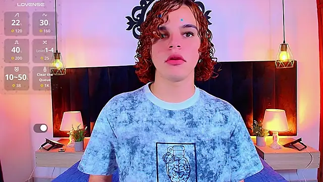 Skyee angel online show from June 24, 2026, 7:24 pm
