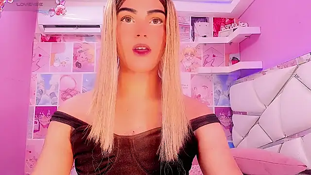 DaleskaSanchez online show from March 3, 2026, 8:37 pm