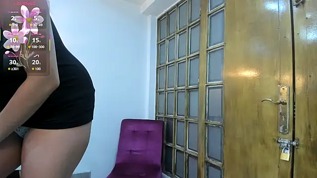 Mysterius Woman online show from December 4, 2025, 12:58 pm