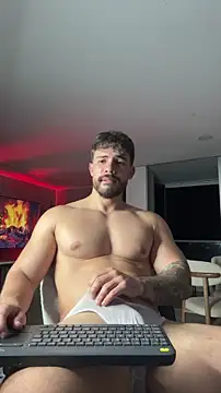 Snapshot of Valenthino_Salvatore chatting on May 15, 2026, 11:01 pm Valenthino Salvatore online show from May 15, 2026, 11:01 pm