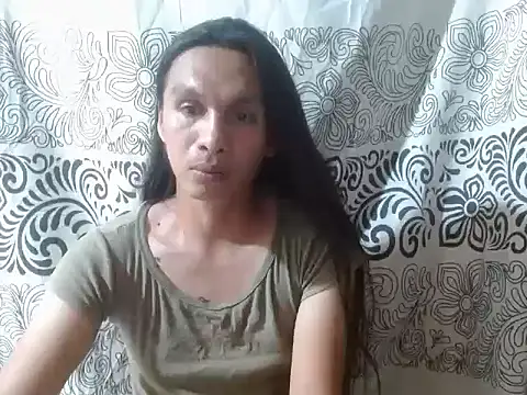 Snapshot of lovelycarla32 chatting on August 7, 2026, 6:26 am lovelycarla32 online show from August 7, 2026, 6:26 am