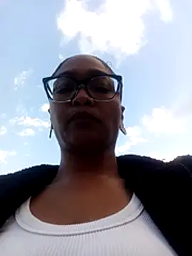 MaayaFonseca online show from December 20, 2025, 10:06 pm