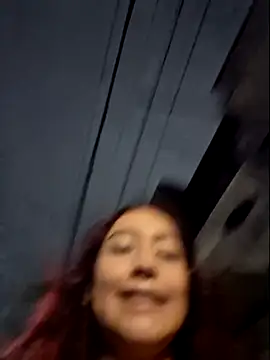 Eveeelyn25 online show from February 14, 2026, 2:19 am