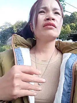 nangmo online show from December 15, 2025, 8:29 am