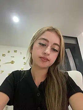 SOL EF online show from March 22, 2026, 8:23 pm