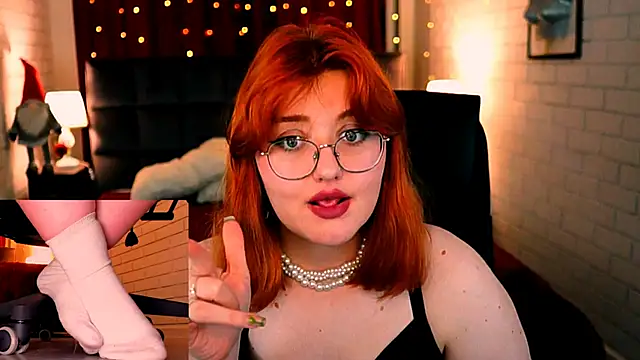 StaceyJensen online show from May 11, 2026, 4:04 pm