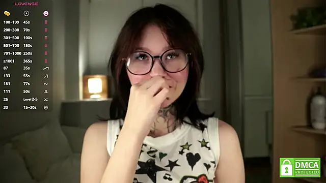 CaroleMyers online show from December 15, 2025, 7:18 pm